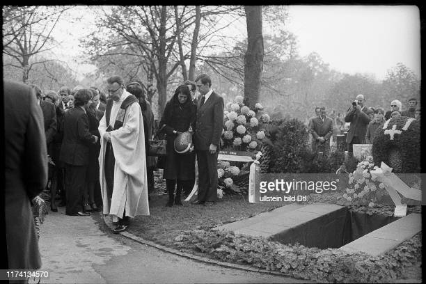Jo Siffert's funeral, Fribourg 1971; widow Simone Siffert Guhl.