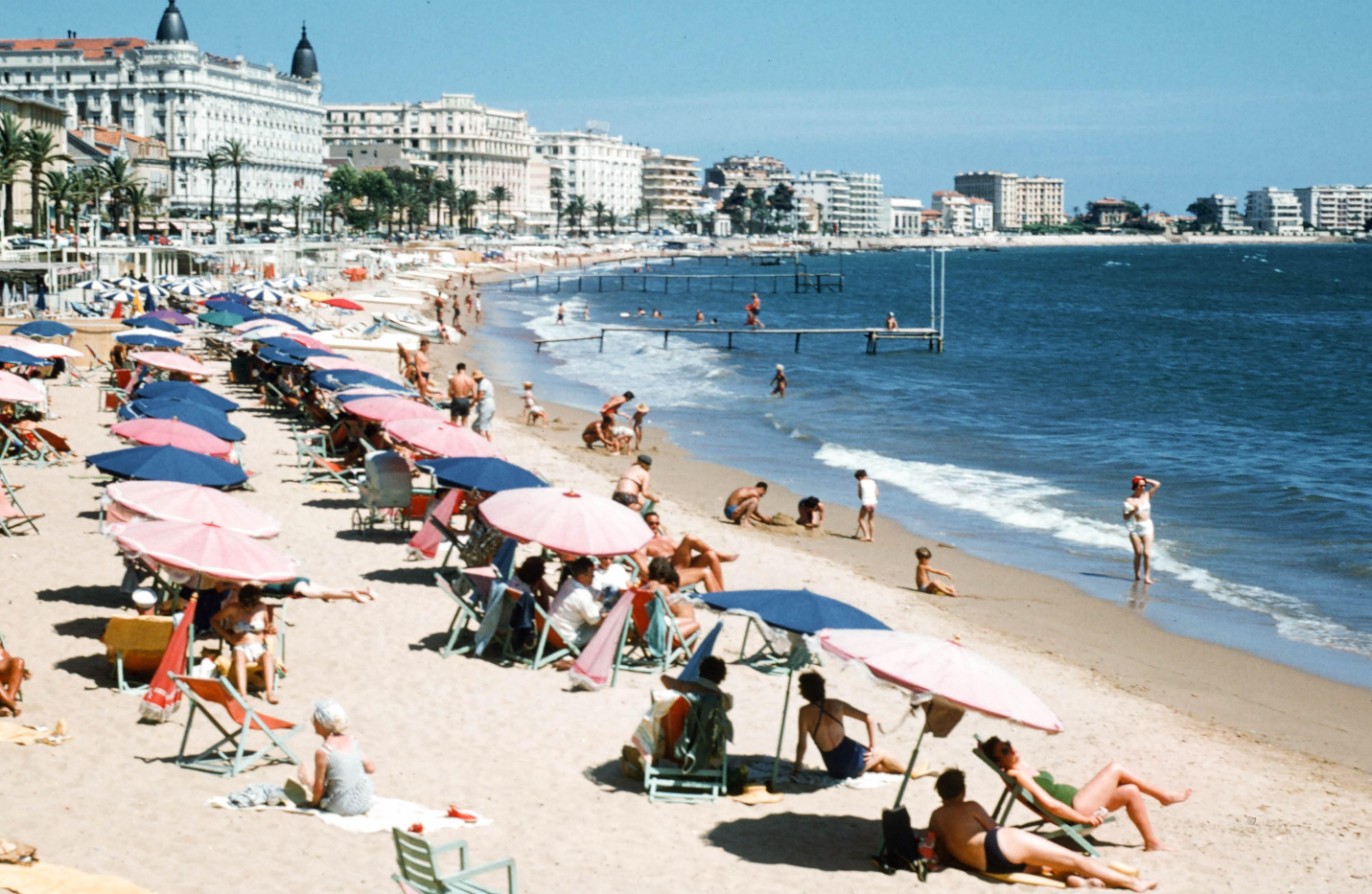 1950s vintage French Riviera beach photograph.