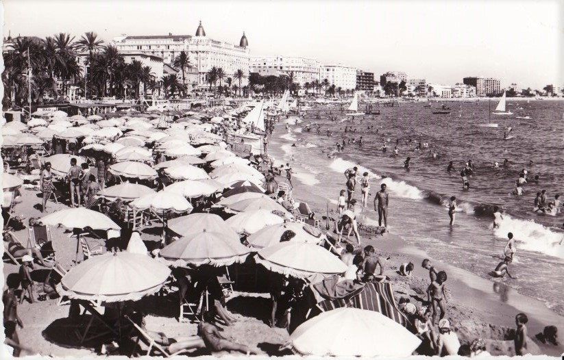 Cannes beach in the 60’s.