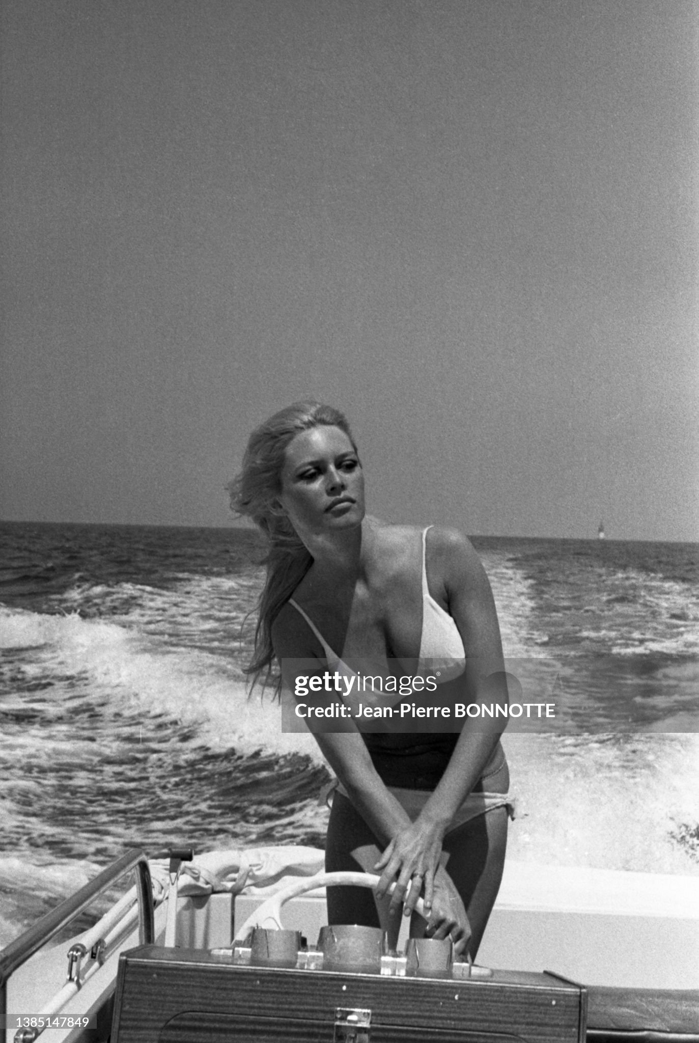 Brigitte Bardot at the controls of her speedboat in the bay of Saint-Tropez in July 1967. 