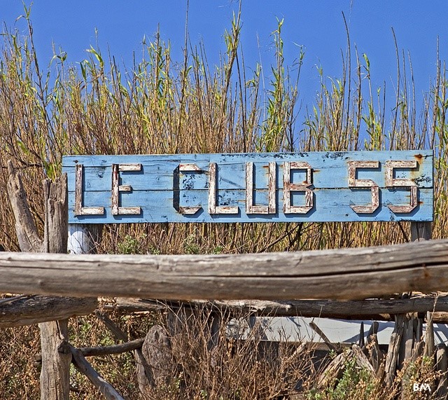 Le Club 55.
