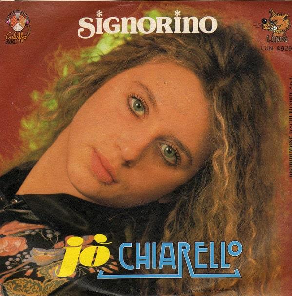 The singer Jo Chiarello.