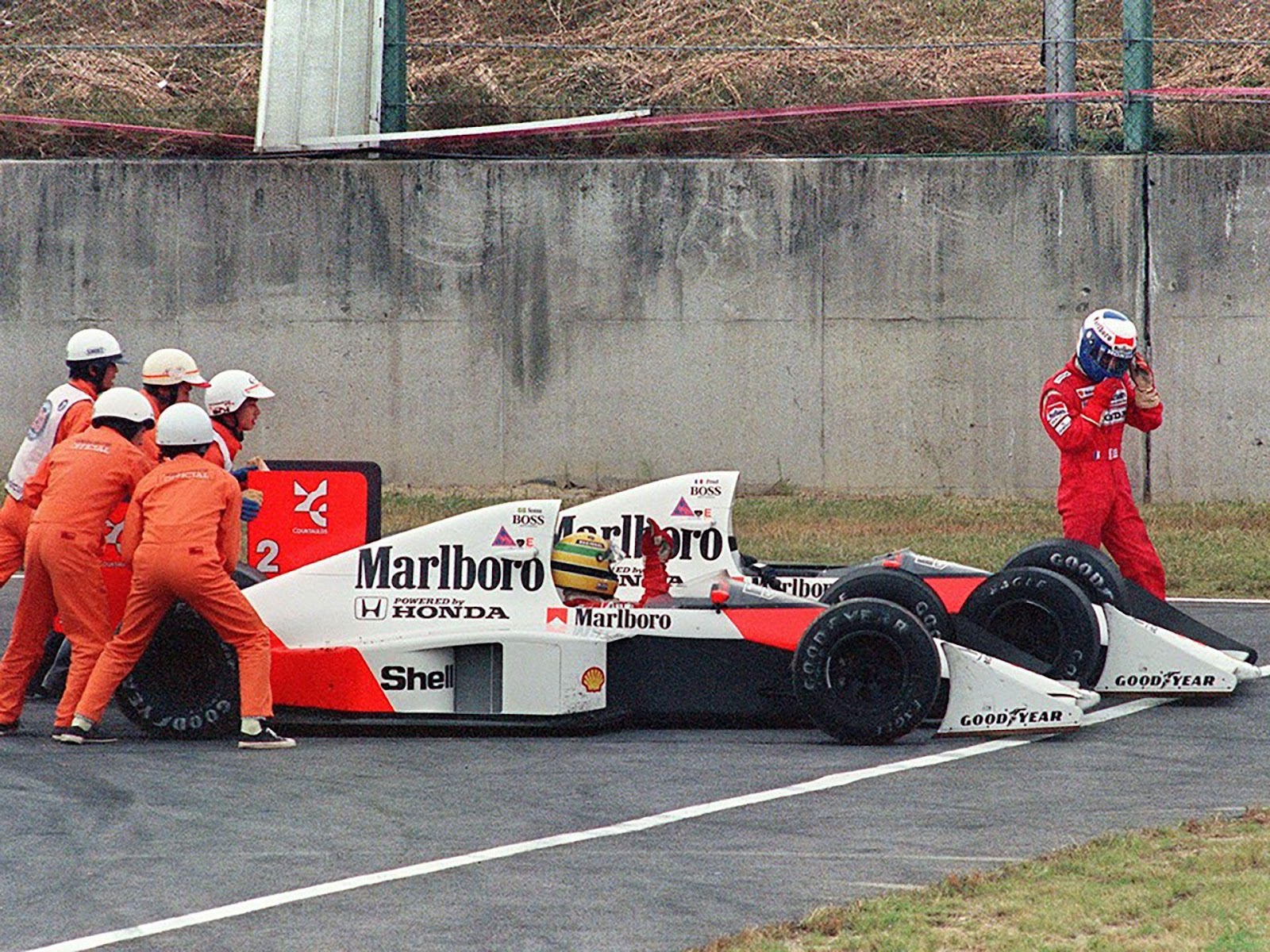 Ayrton Senna vs Alain Prost.
