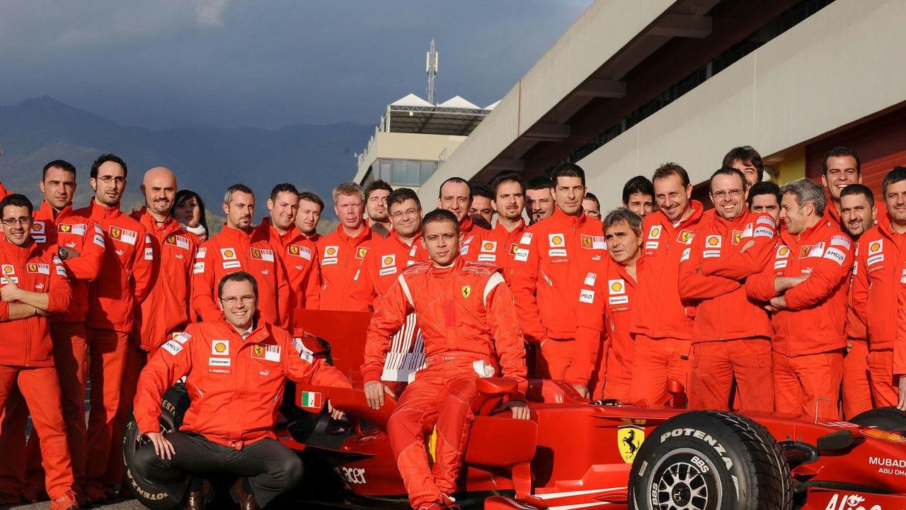 Valentino Rossi and the team Ferrari.