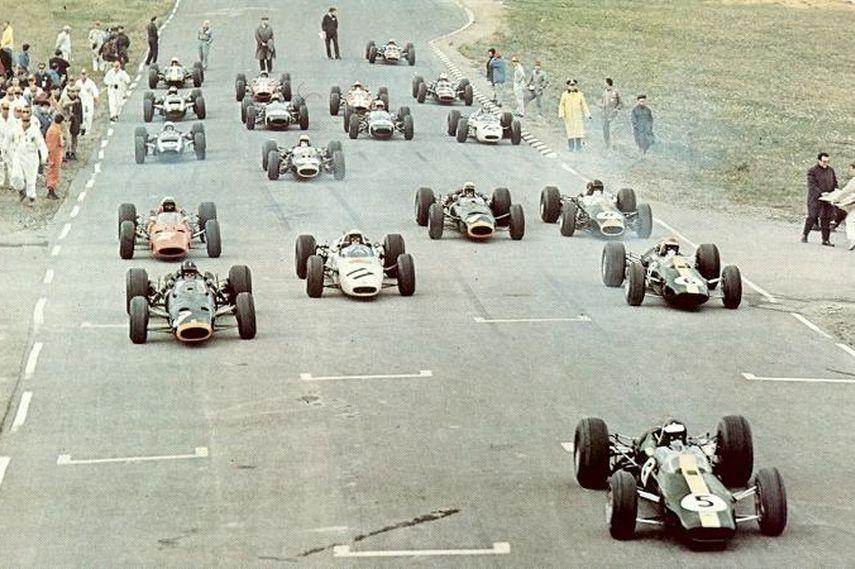 Watkins Glen, 1964 US GP start.