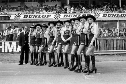 The JPS grid girls. British Grand Prix, RD 10, Brands Hatch, England, 20 July 1974.