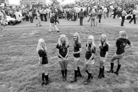 The JPS girls enjoy being near the grid before the start of the race. British Grand Prix, Rd 9, Silverstone, England, 14 July 1973.