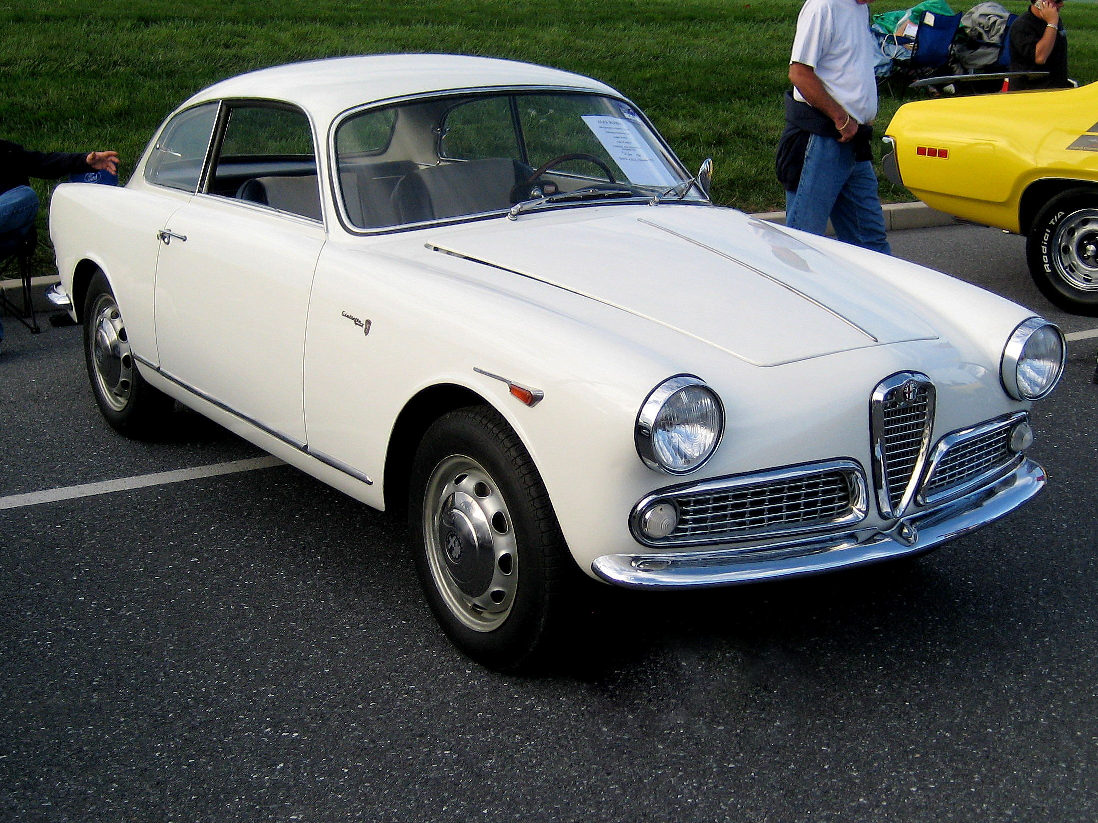 Alfa Romeo Giulietta White