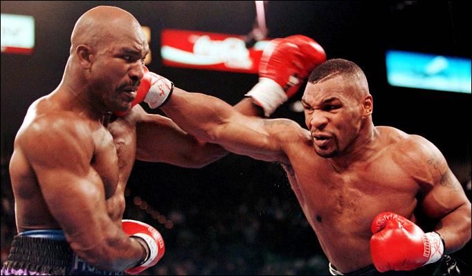 Top 7 Most Memorable Knockouts in Boxing History - Sidekick Boxing