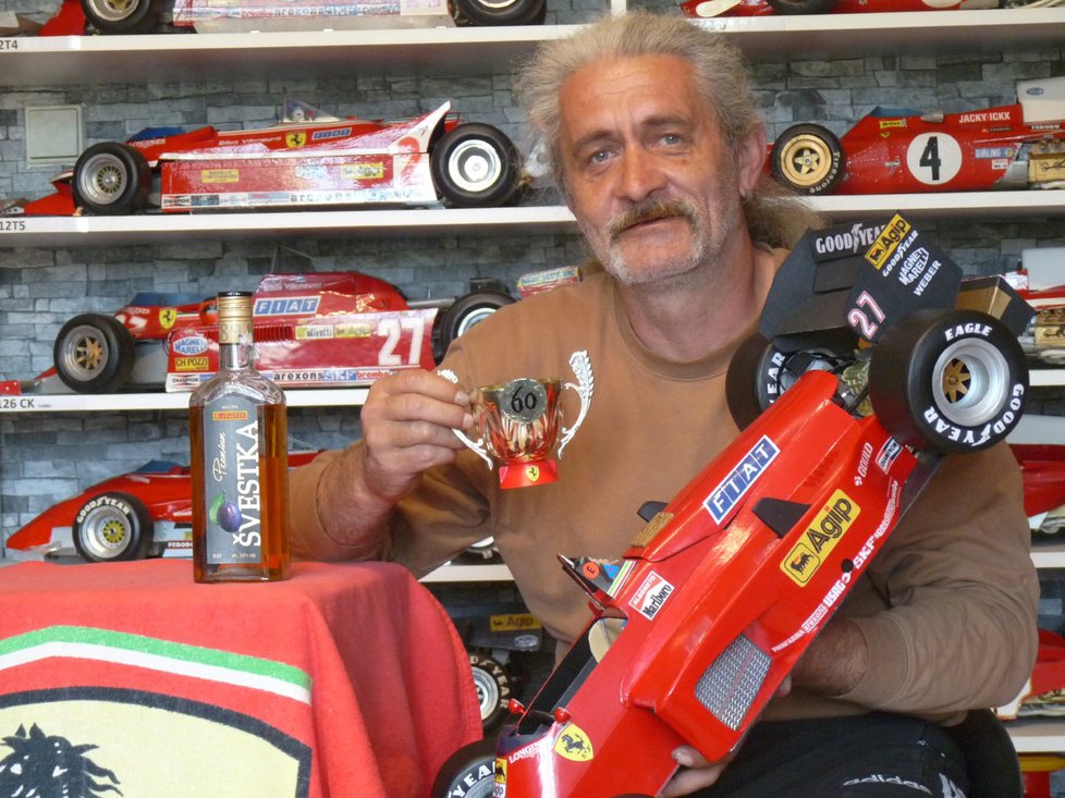 f1 model cars to build