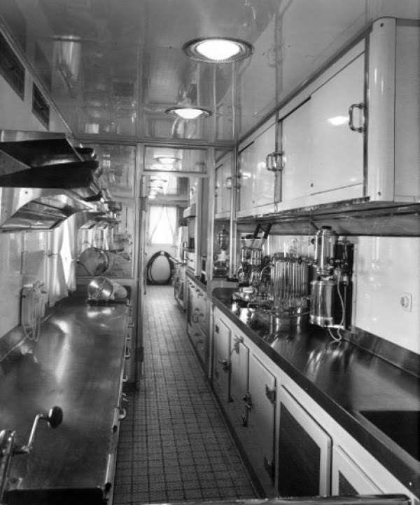 The interior of one of the rooms of the 'Christina'.