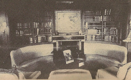 The interior of one of the rooms of the 'Christina'.