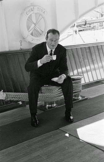 John Wayne was invited by Ari Onassis on his yacht the ‘Christina’, he really enjoyed his time and was good friend with Ari.