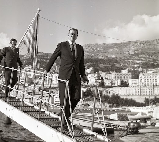 John Wayne disembarking from the ‘Christina’.