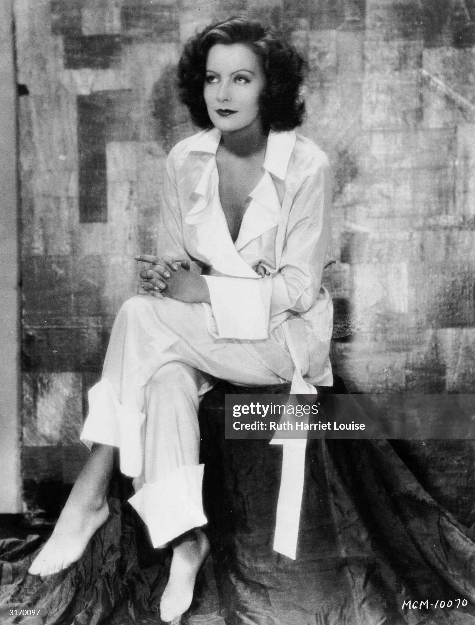 Circa 1926: Swedish born American actress Greta Garbo (1905 - 1990), whose early retirement and solitary nature only added to the mystique which surrounded her for the rest of her life. 