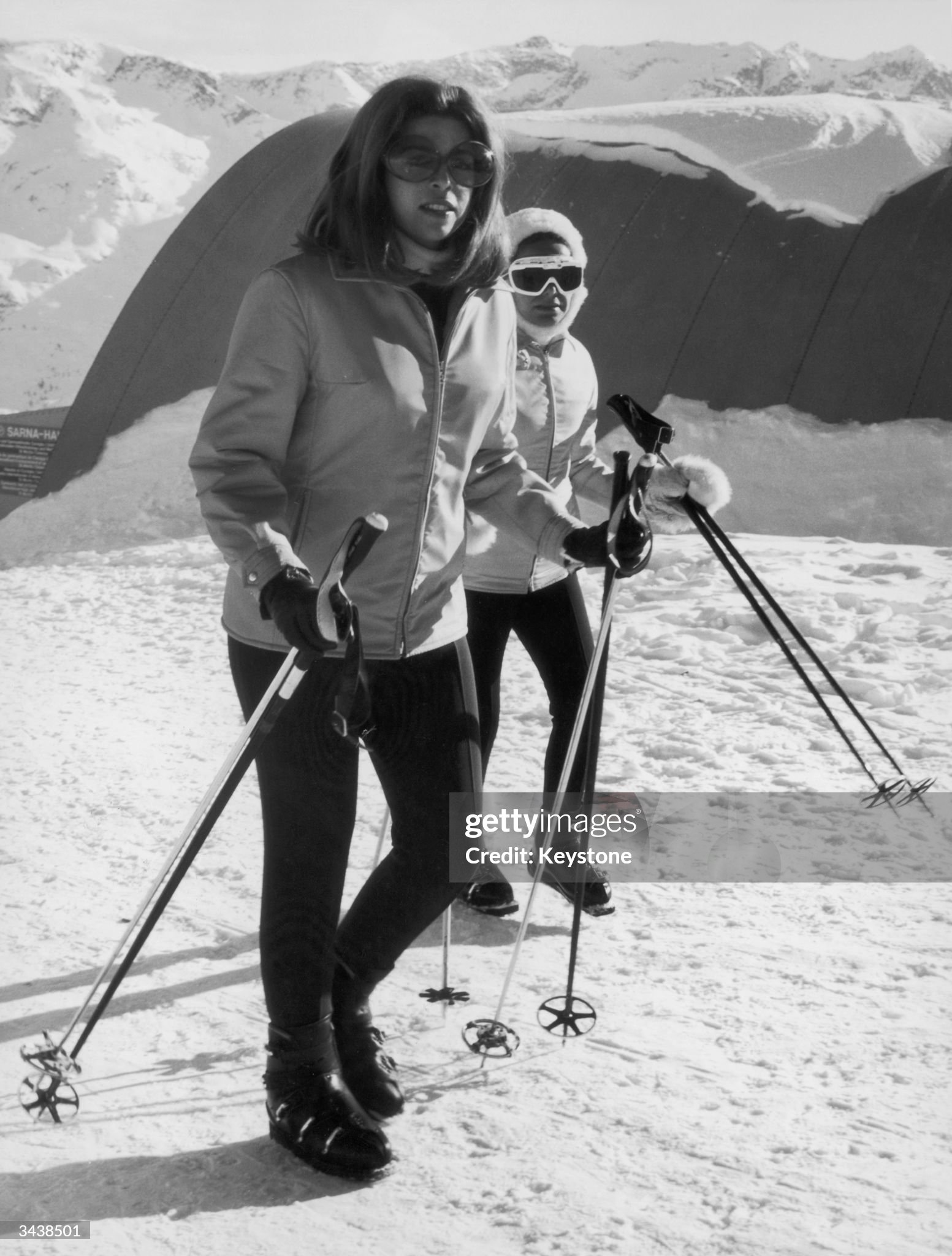 Christina Onassis (1950 - 1988), daughter of Greek shipping tycoon Aristotle Onassis, on a skiing trip in 1970. 