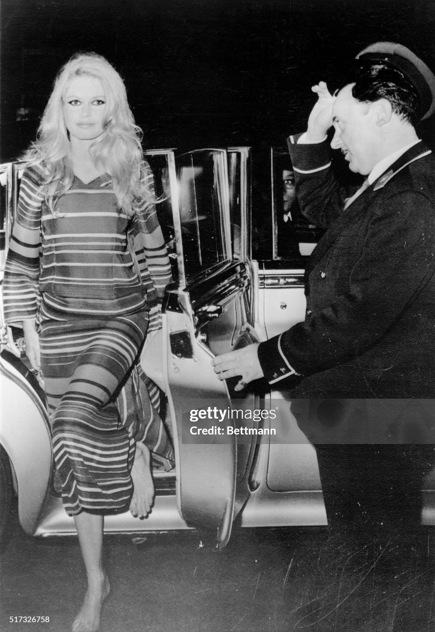 April 1967. To arrive at fashionable Maxim's in a Rolls Royce and to enter the restaurant barefoot takes savoir-faire…... Congratulations Brigitte.