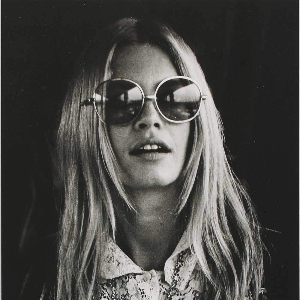 The iconic style of BB! Brigitte Bardot, the French actress and model, was known for her effortless chic and androgynous style, which included a signature look that often featured oversized sunglasses. 
