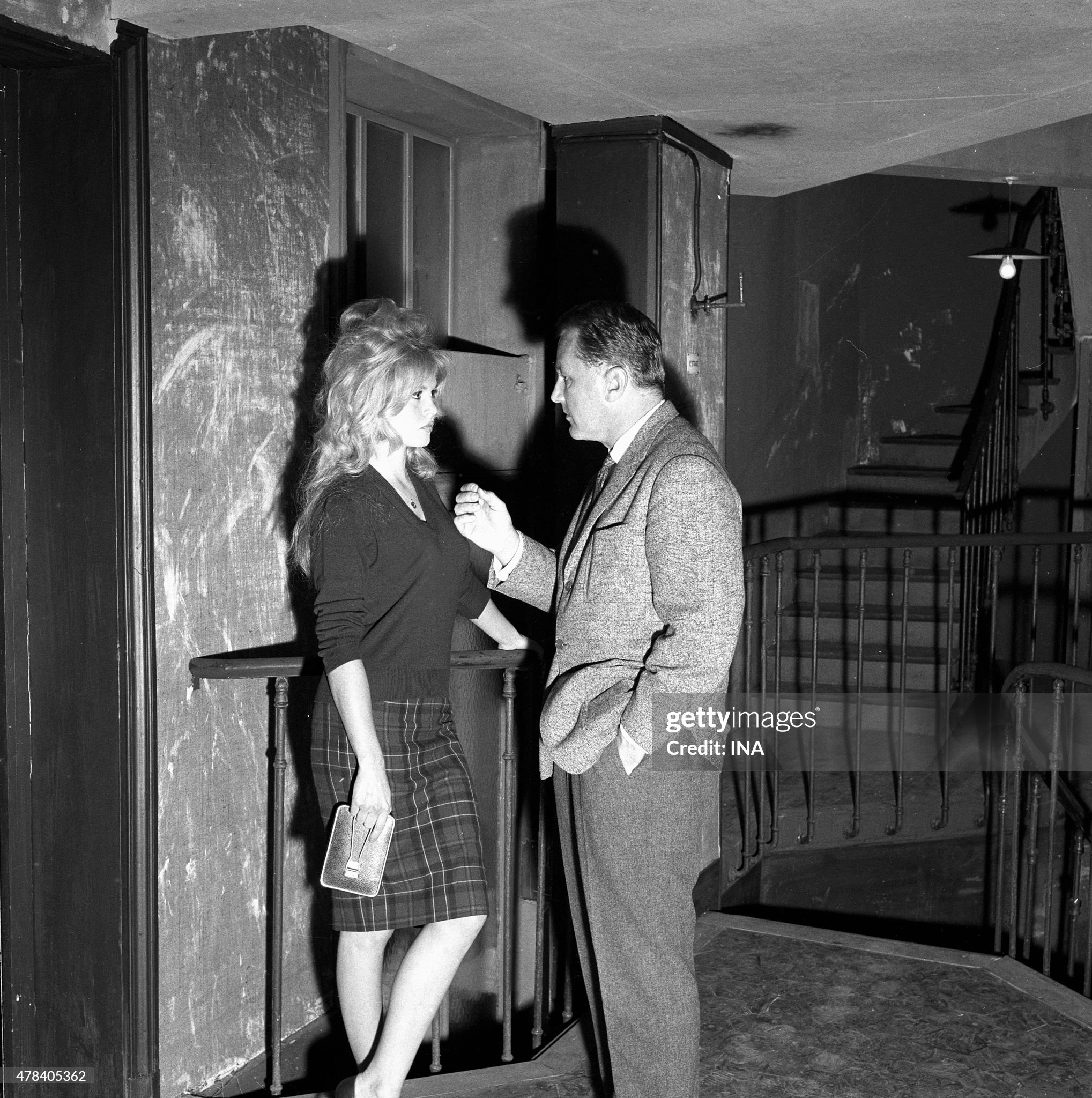 Brigitte Bardot and Francois Chalais during the shooting of the program Cinepanorama, dedicated to Henri Georges Clouzot's movie ‘The truth’ on 09 June 1960. 