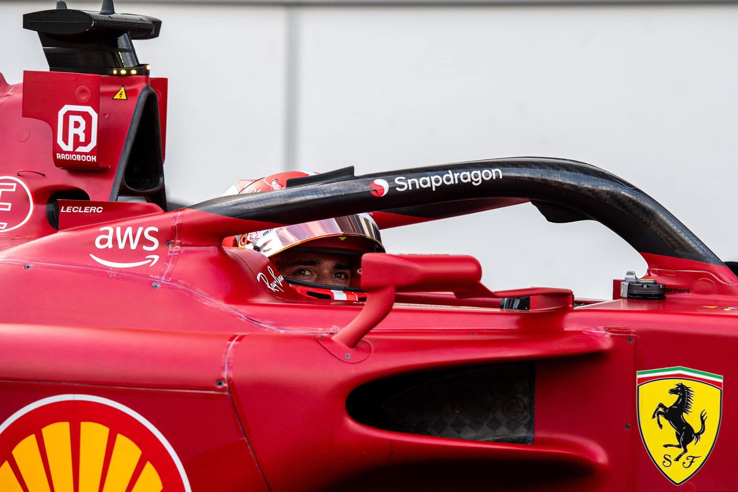 Charles Leclerc in his Ferrari at Baku in 2022. 