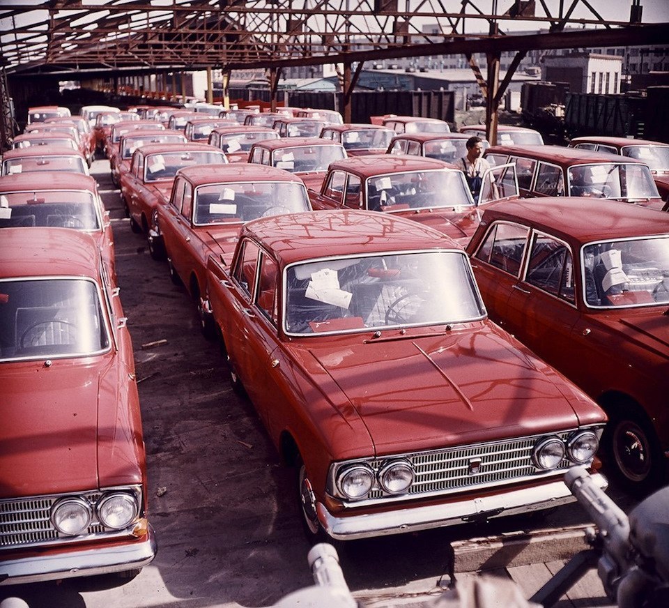 “Moskvitch” 408 factory.