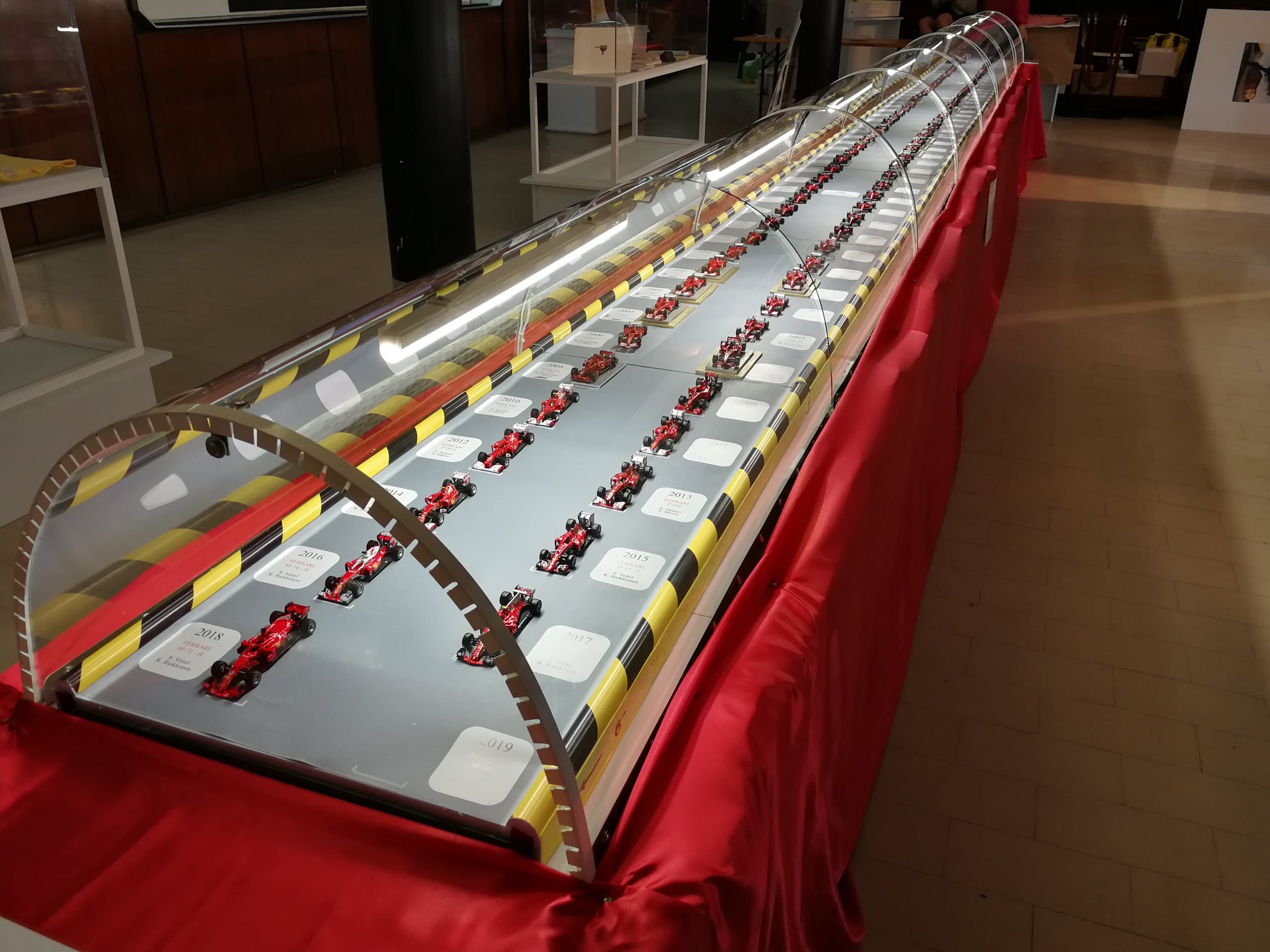 Elis Sernesi’s wonderful collection of Ferrari cars in 1:45 scale.