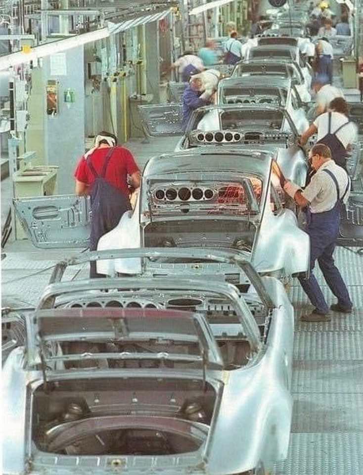 The Porsche 911 assembly line.