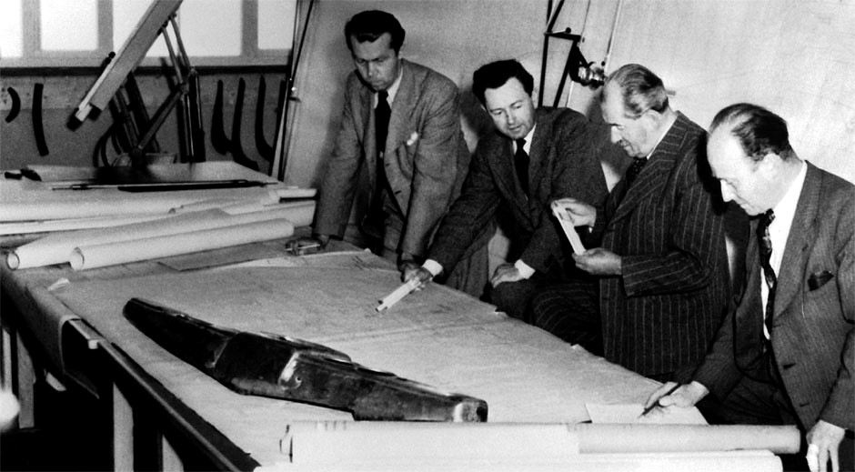 1950. Porsche office, Zuffenhausen, Stuttgart. From left: engine constructor Leopold Jäntschke, Ferry Porsche, Ferdinand Porsche, Emil Soukup. 