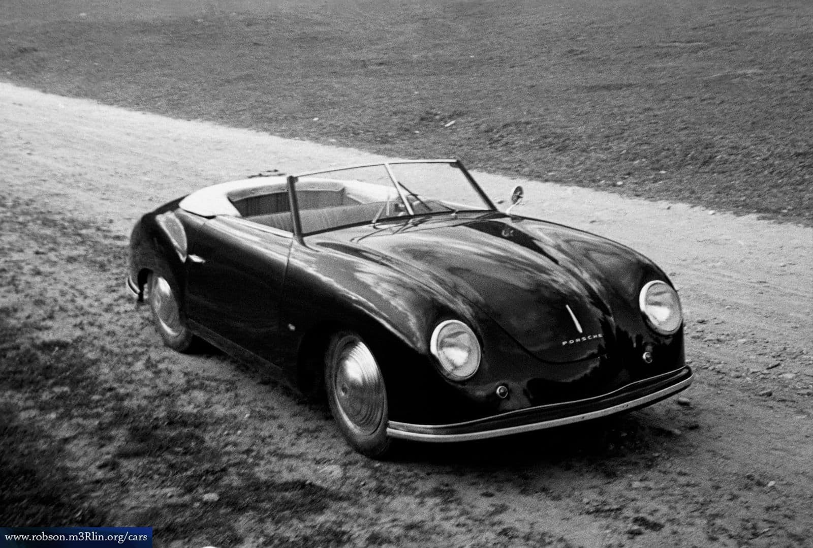 1948 Porsche 356.