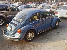 1995 Mexican Volkswagen Beetle, the last model with chrome moldings. In the picture, the 1995 Jeans Limited Edition.