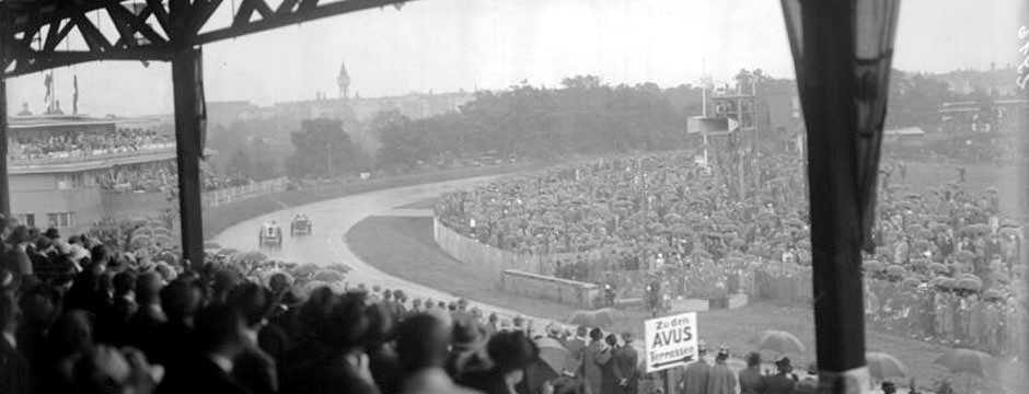 1926 July 11, German GP at Avus. 