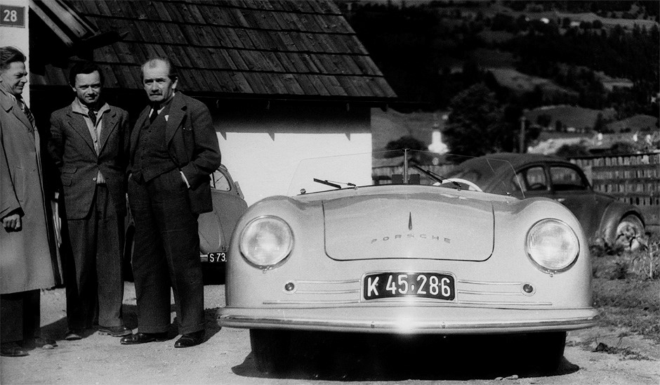 1948 Gmünd, Carinthia, Austria. Exterior designer Erwin Komenda, Ferry Porsche, Ferdinand Porsche, 356 n.1. 