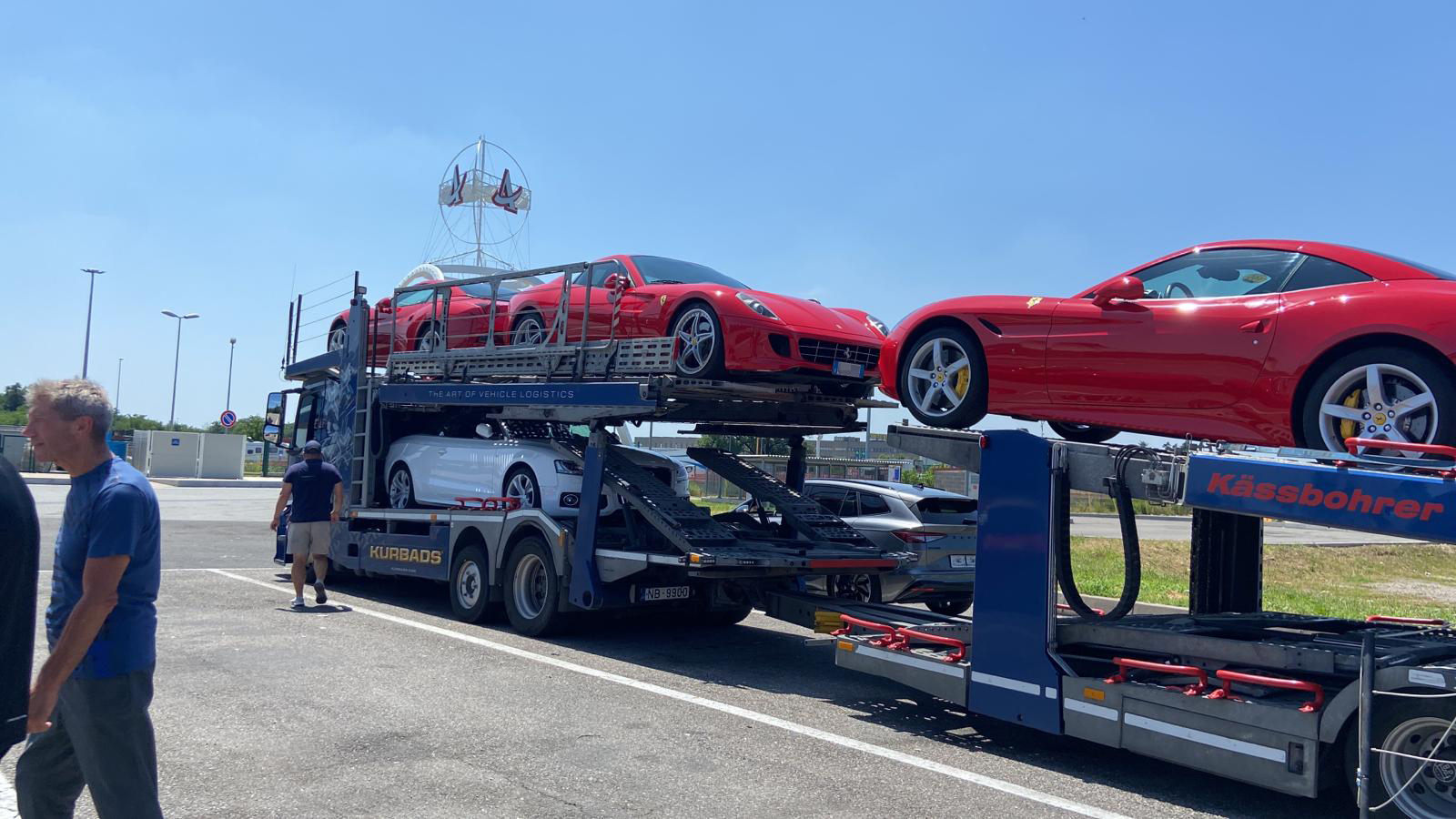 Departure of the cars from Milan.