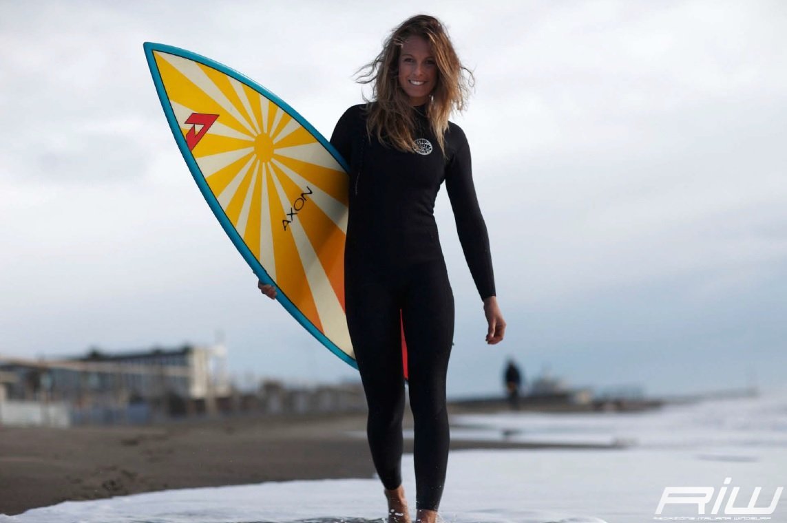 Flavia Tartaglini with her board. 