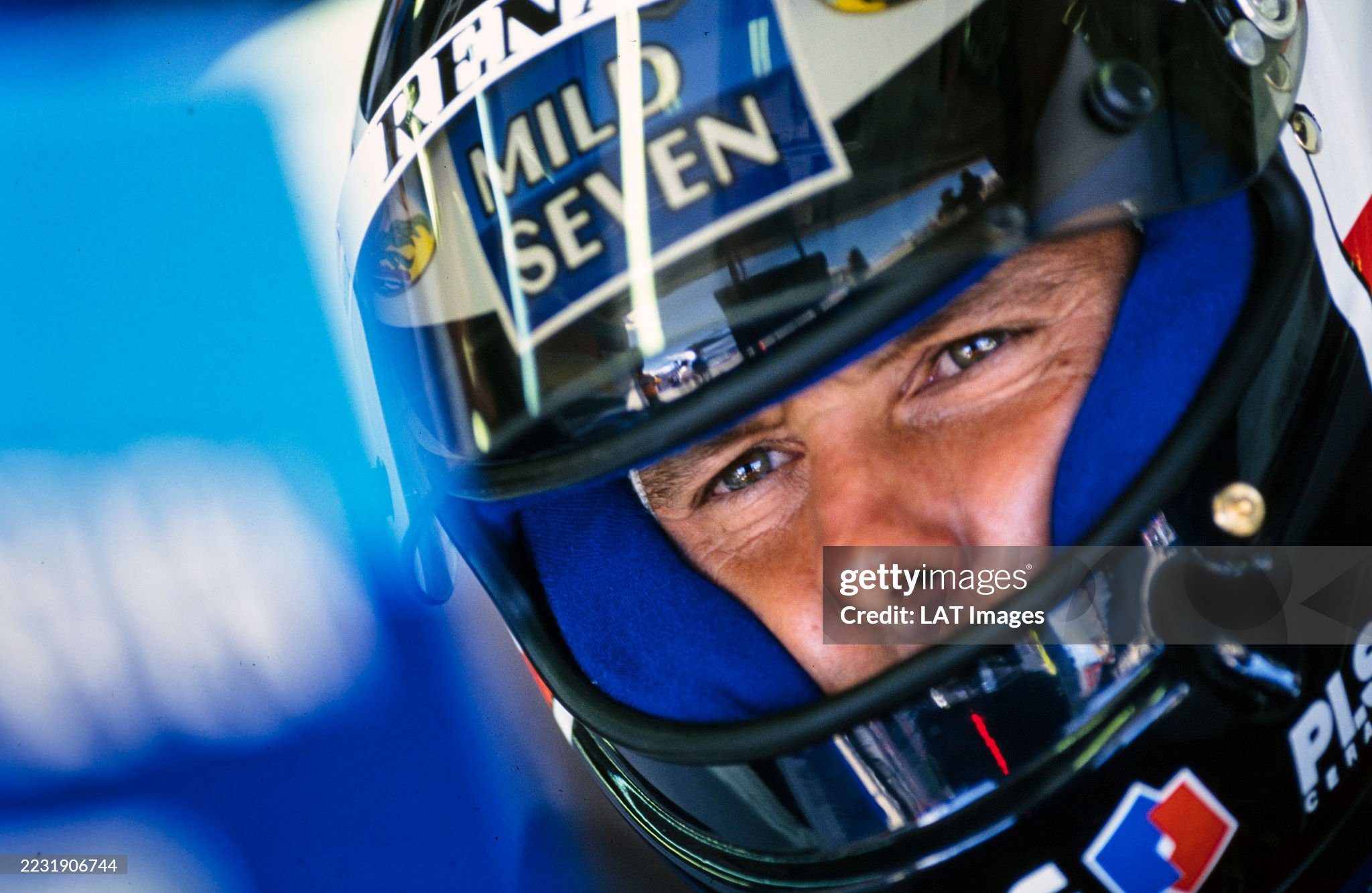 Gerhard Berger during the Argentinian Grand Prix at Autodromo Oscar y Juan Galvez on 07 April 1996. 