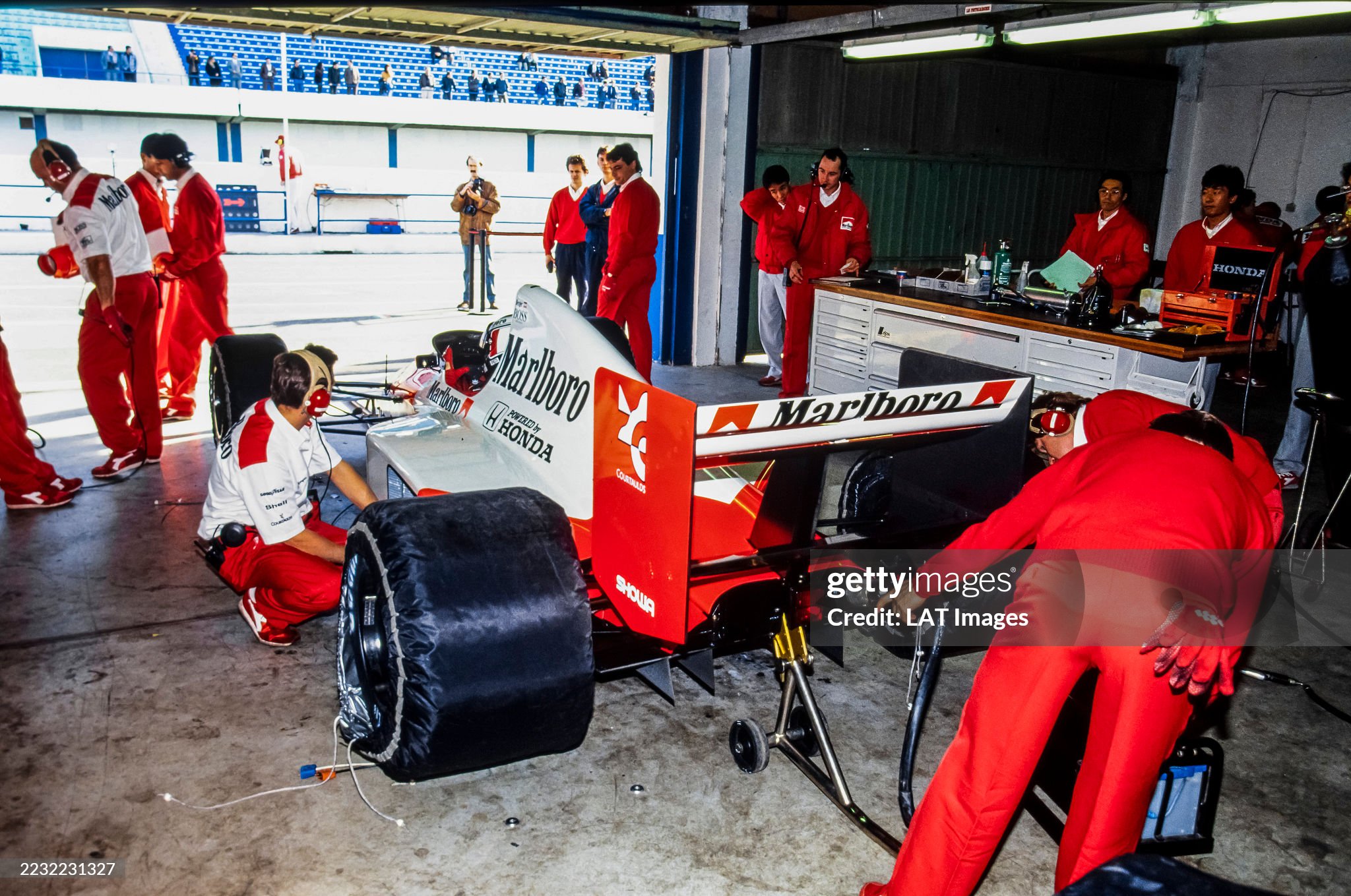 Gerhard Berger, McLaren MP45B Honda, during the Estoril December testing at Circuito Estoril on Wednesday 12 December 1990 in Cascais, Portugal. 