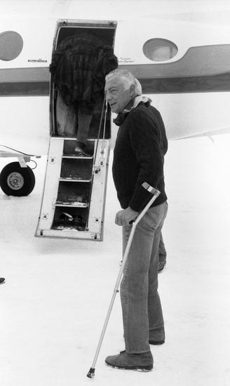 Gianni Agnelli near his plane in Gstaad, Switzerland, in 1982.