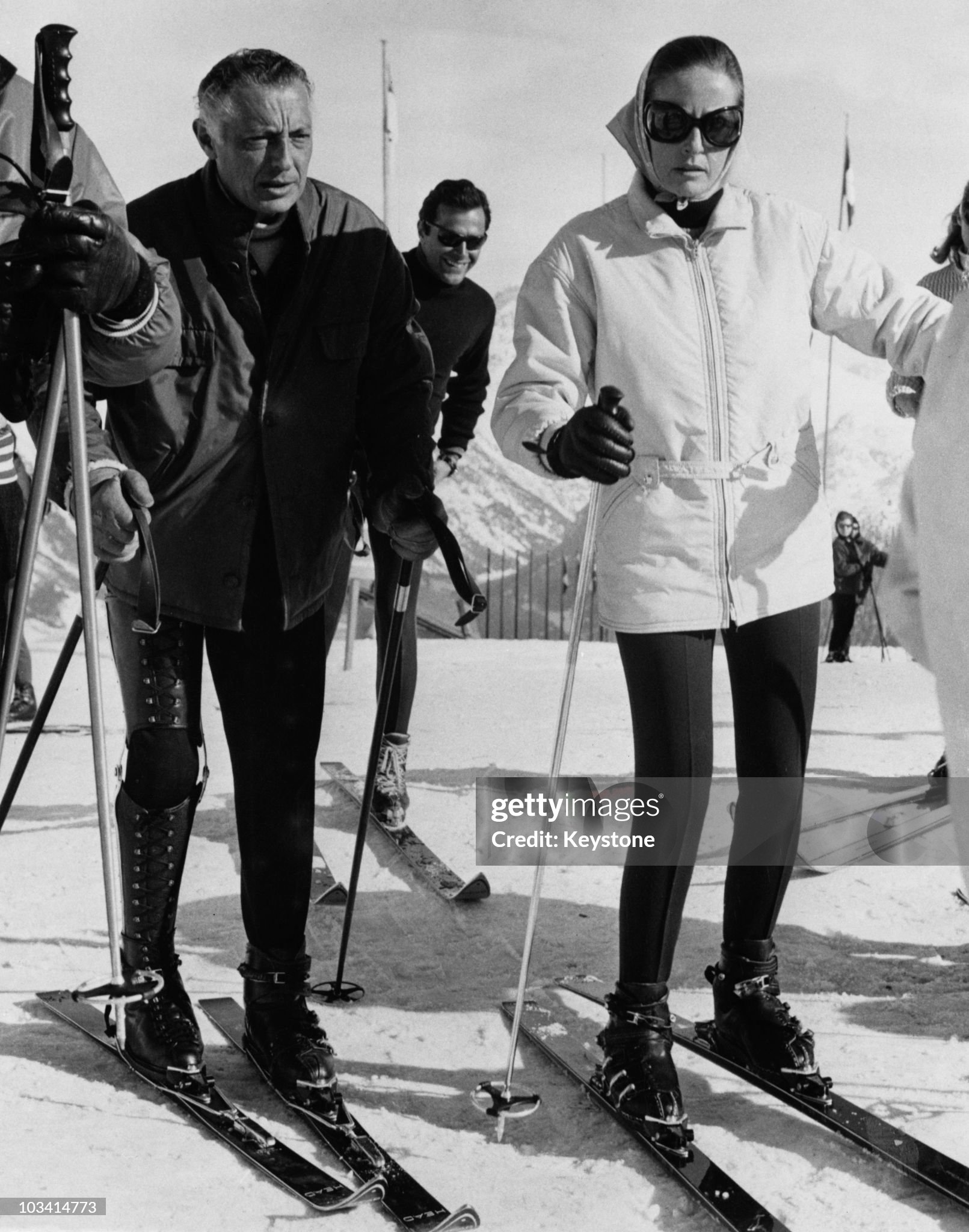 Gianni Agnelli skiing in St. Moritz, Switzerland, with Doris Kleiner, the wife of actor Yul Brynner, in 1968. 