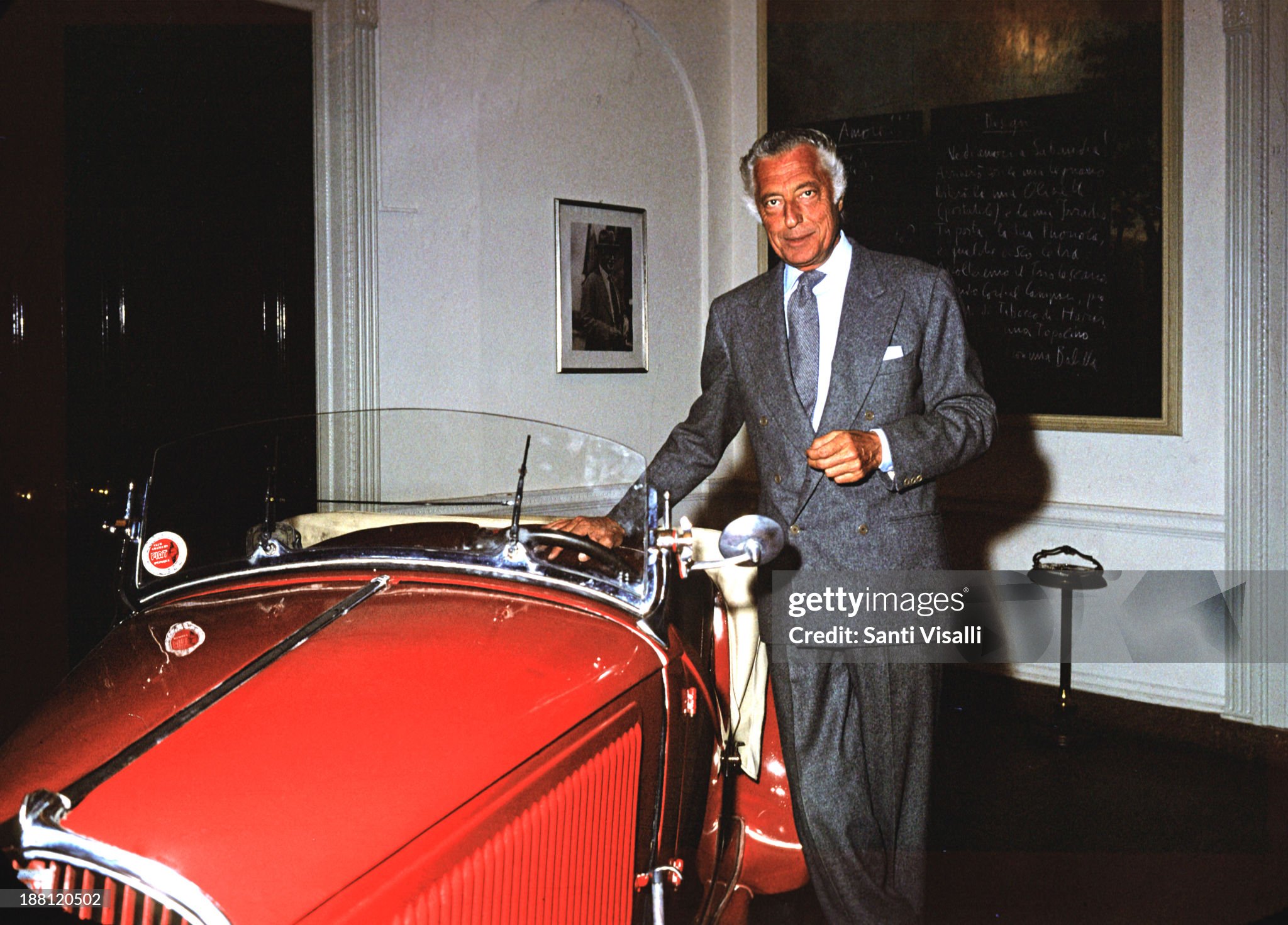 Gianni Agnelli posing for a portrait on 05 May 1975 in New York. 