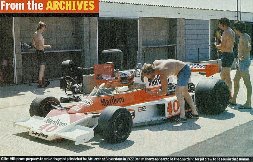 Gilles Villeneuve with his mechanics before his first Grand Prix in a McLaren at Silverstone on 16 July 1977.