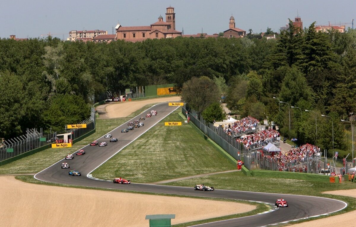 A race at Imola circuit.