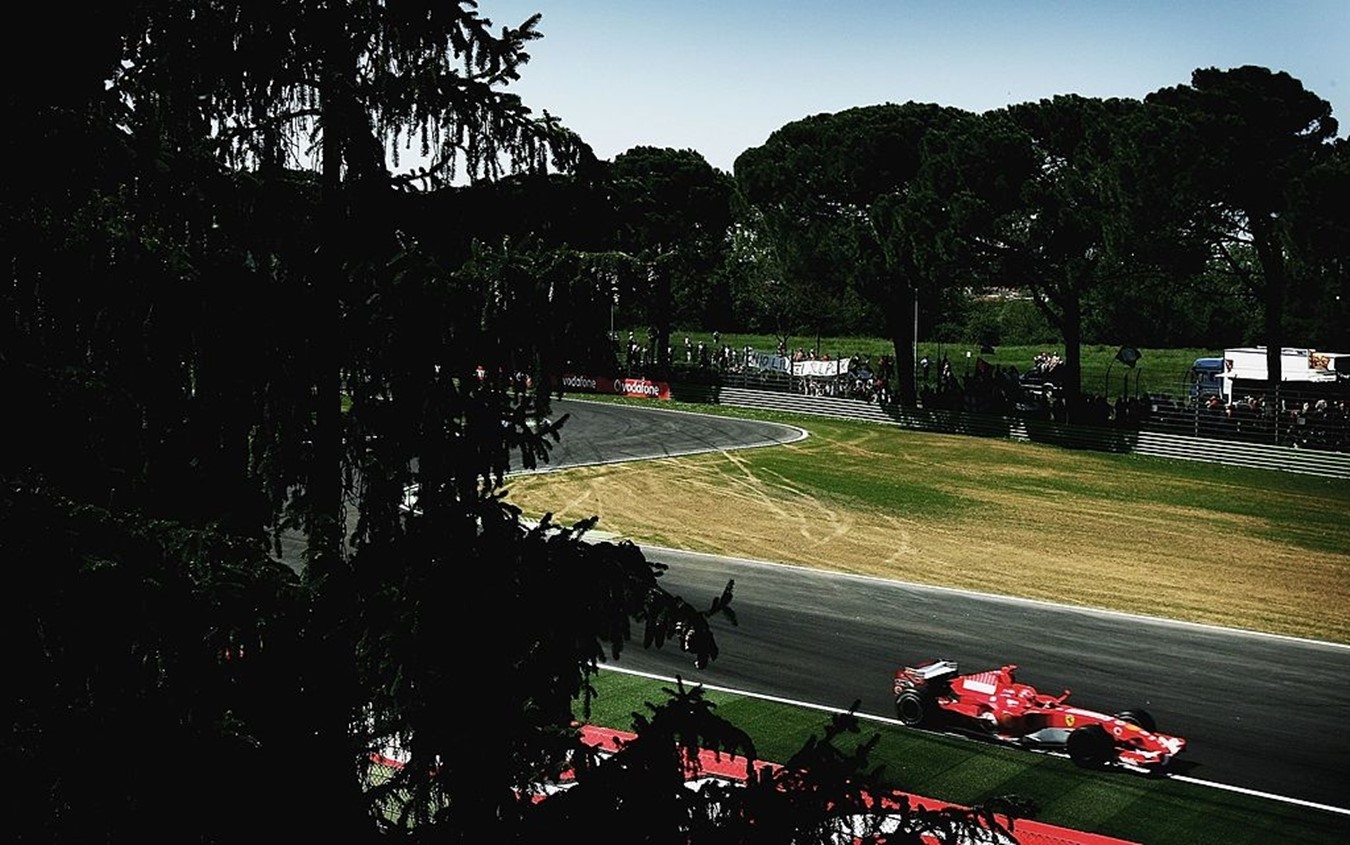 A Ferrari F1 in action at Imola.
