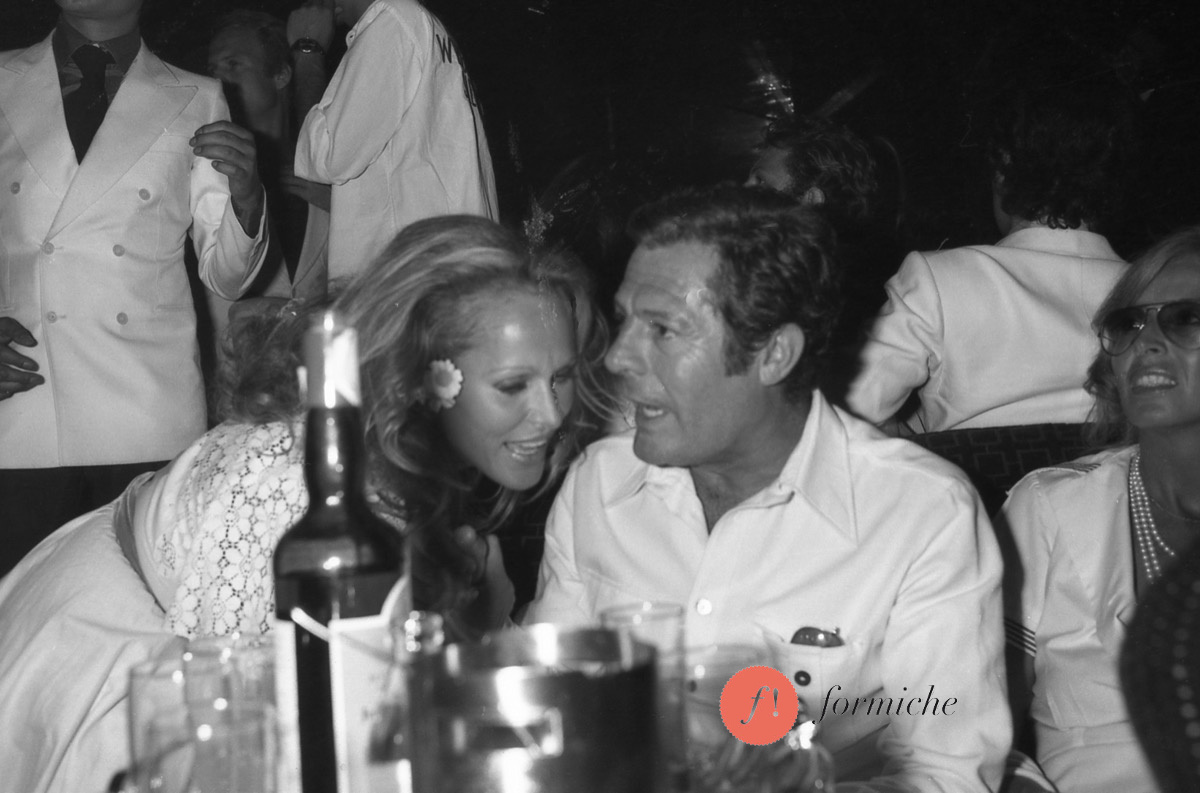 Ursula Andress and Marcello Mastroianni in 1974.