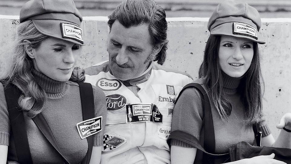 Graham hill and two women.