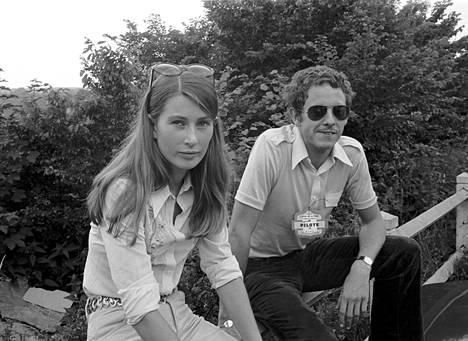 Nina Rindt and Piers Courage at Clermont Ferrand in 1969.