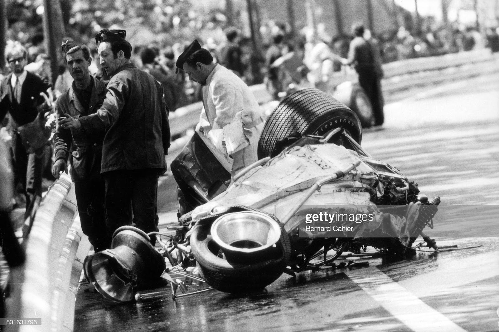 Jochen Rindt, Lotus-Ford 49B, Grand Prix of Spain, Montjuic, 04 May 1969. 