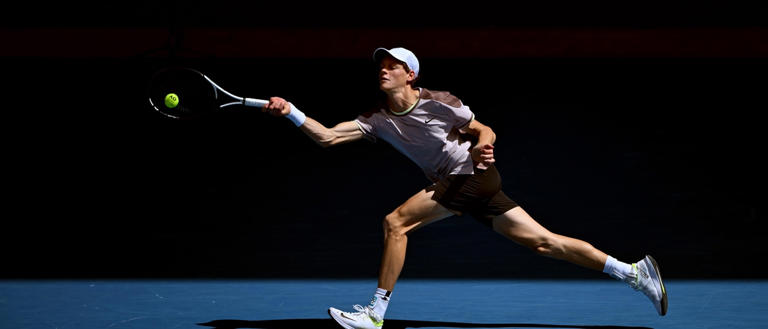 Jannik Sinner in action.