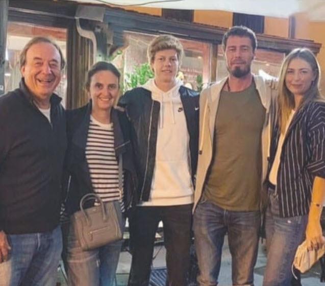 Maria Sharapova with Marat Safin and Jannik Sinner in Italy.