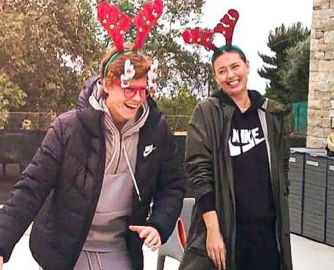 Jannik Sinner with Maria Sharapova.