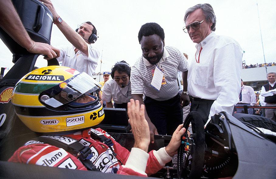Ayrton Senna in 1992 with Bernie Ecclestone at Kyalami. 
